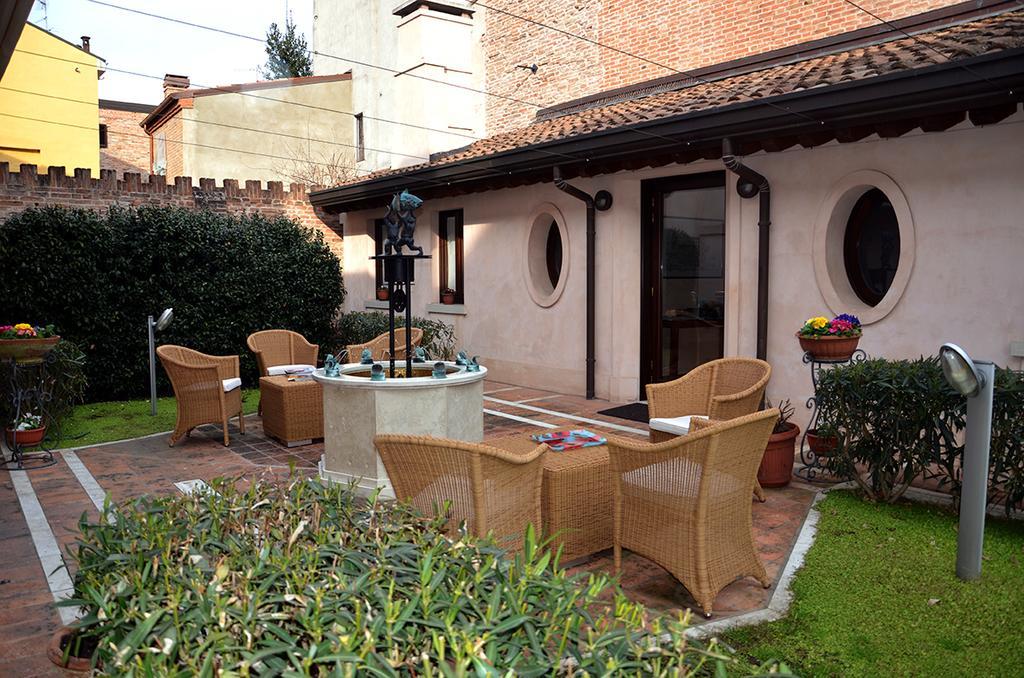 Hotel Dolcemela Ferrara Exterior foto