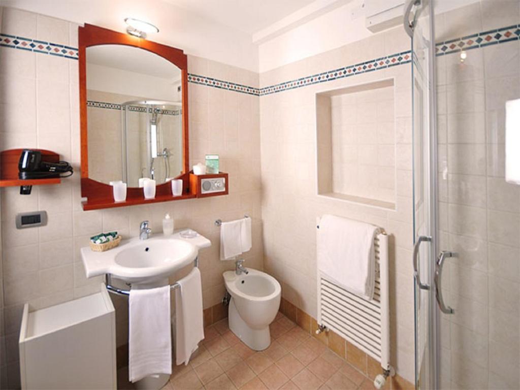 Hotel Dolcemela Ferrara Zimmer foto