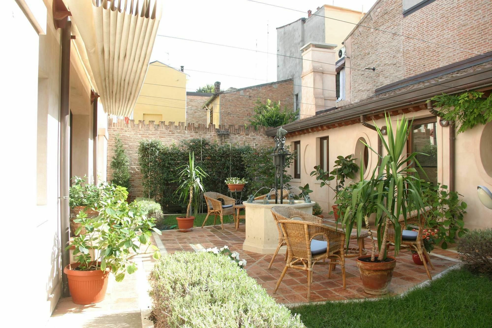 Hotel Dolcemela Ferrara Exterior foto